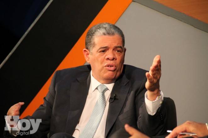 Ministro de Educación, Carlos Amarante Baret.
