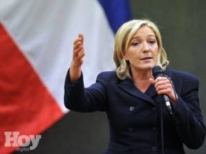 Le Pen refuerza su discurso antiinmigración en Francia