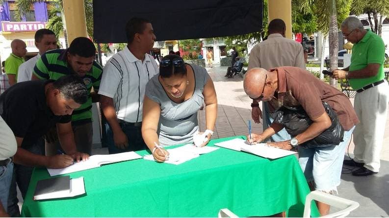 Firma de Libro Verde