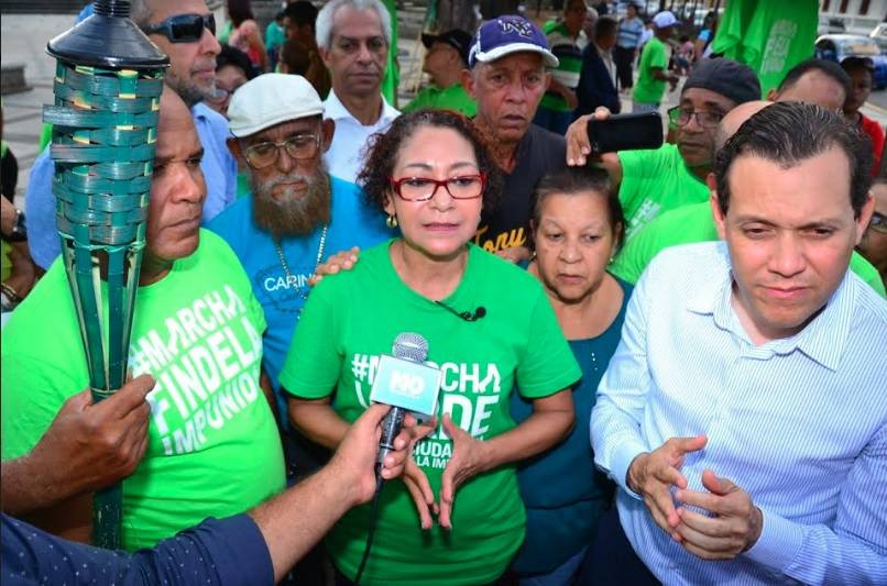 María Teresa Cabrera, miembro del colectivo, ofrece detalles de las actividades desarrolladas.