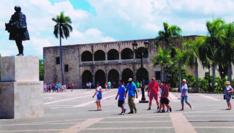 El Alcázar de Colón, uno de los atractivos turísticos de la Ciudad de Santo Doming o.