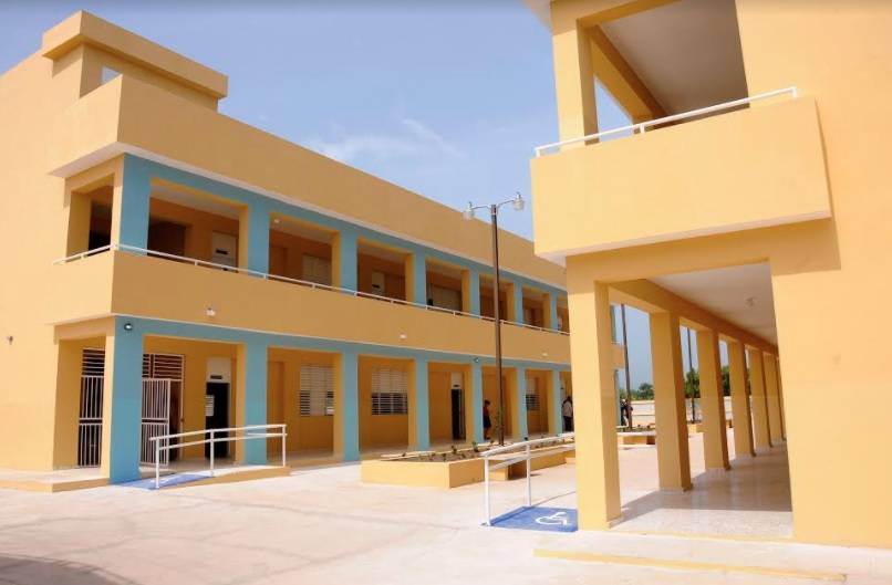 Danilo Medina entrega centro educativo en Pedernales - Hoy Digital (República Dominicana)