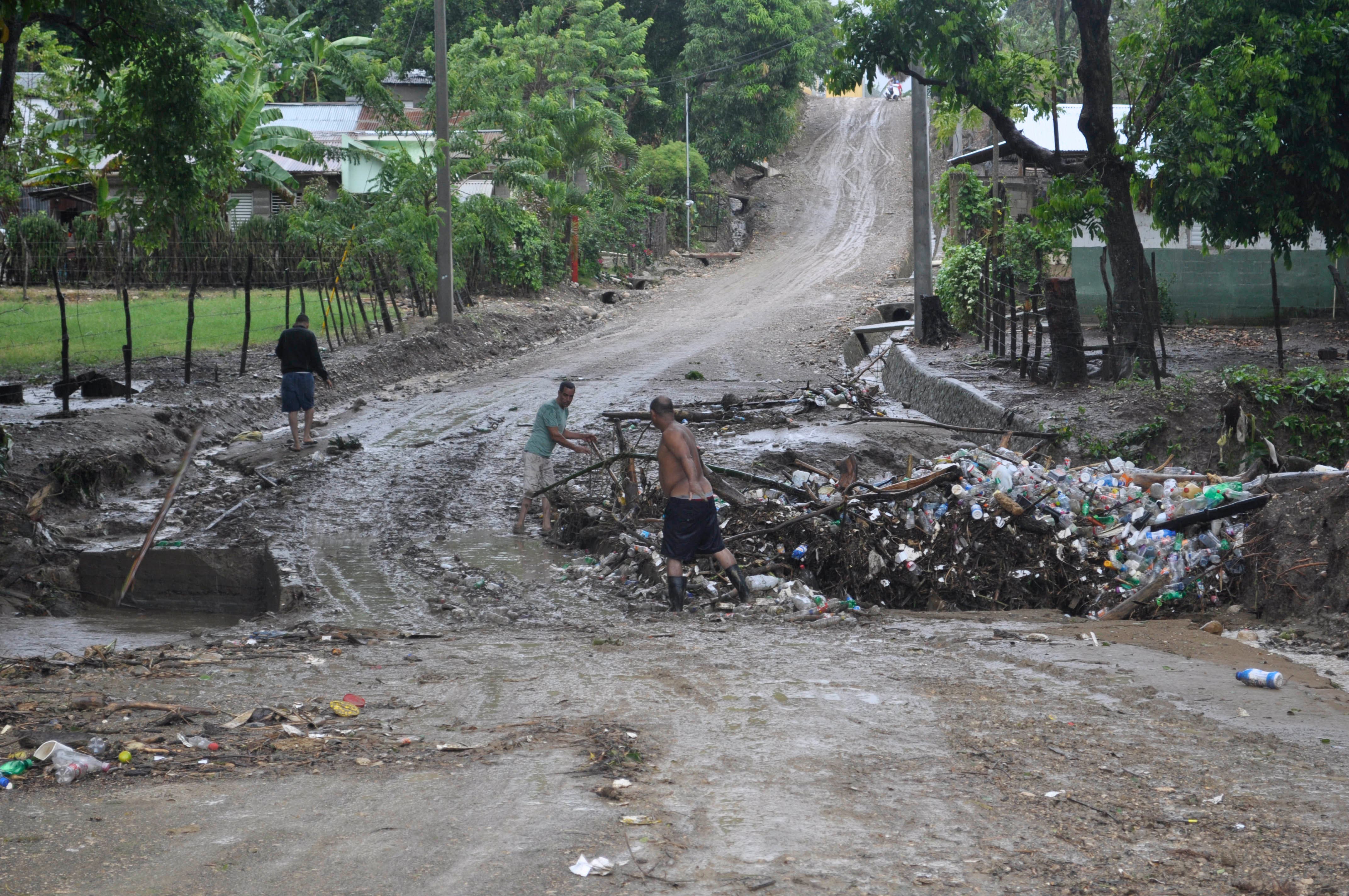 SANTIAGO.- Lluvias afectan comunidades en Moca y Santiago. HOY Rafael Vargas Molina