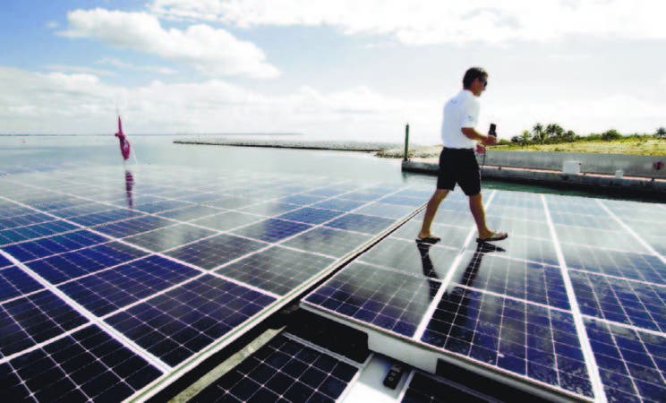 Ha habido un crecimiento de la capacidad de energía solar fotovoltaica en el m u n d o.