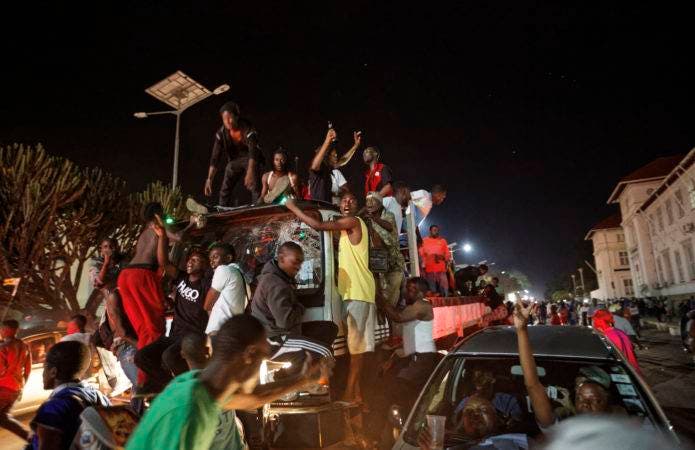 ZIMBABUE-REACCION MUNDIAL