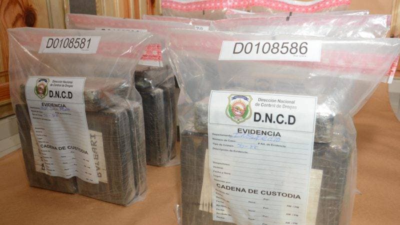 FOTO  49 KILOS DE COCAINA INCAUTADO POR DNCD-3