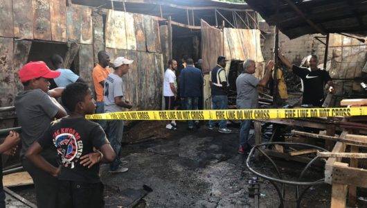 Video: Se registra incendio en un taller de Alma Rosa II