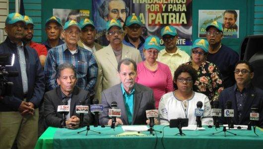 Llaman a protestar en calles de Nueva York por decisión JCE sobre voto de arrastre