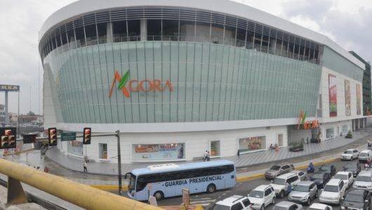 Establecimientos de comida en Ágora Mall dejarán de usar calimetes  plásticos