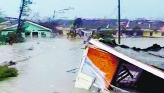 Huracán Dorian deja cinco muertos y daños Bahamas