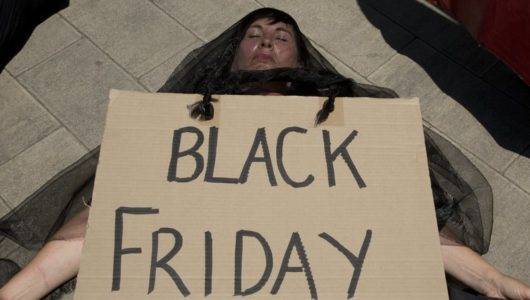 El Black Friday gana terreno en todo el mundo pero provoca aversión en activistas