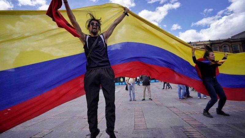 A pesar que se presentaron graves actos de vandalismos, las jornadas de protesta en Colombia se desarrollaron de forma pacífica. 