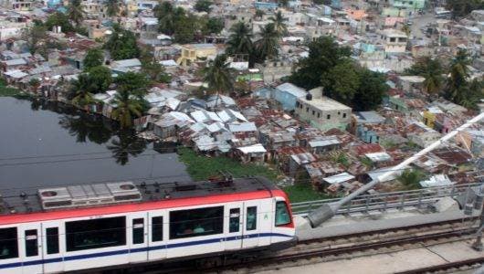 Ciudad Alternativa deplora 30 años después sigan ocupaciones ríos de SD