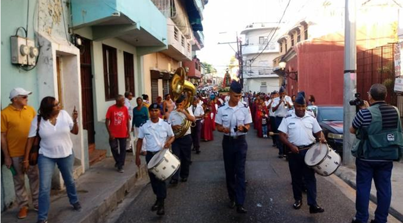 Procesión del Santo Entierro durante la Semana Santa en el 2019.