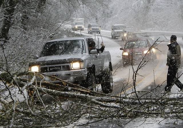 Hoy Digital - Tormenta de nieve en EEUU deja 10 muertos