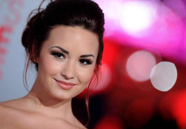 Demi Lovato se retira de «X Factor»