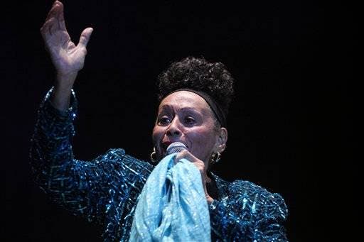 La cantante cubana Omara Portuondo graba nuevo disco junto a varios artistas