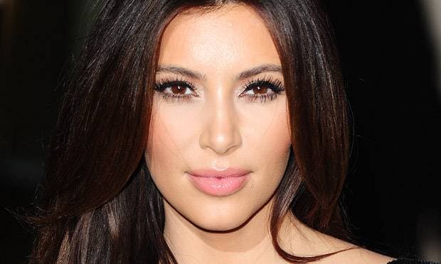 Kardashian abandona París tras haber sido víctima de un robo a mano armada