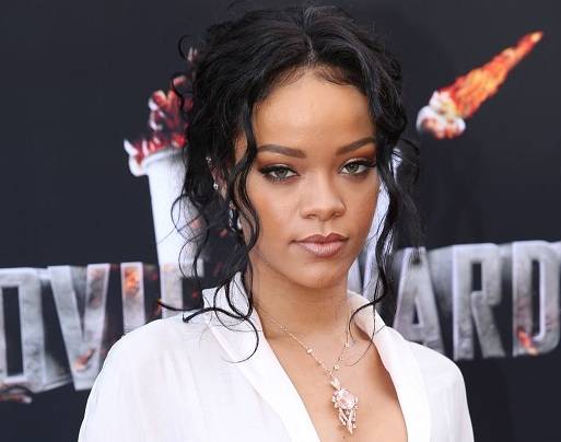 Rihanna compone una canción para la banda sonora de «Star Trek: Más allá»