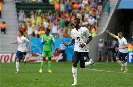 Francia vence a Nigeria 2-0 y accede a cuartos de final