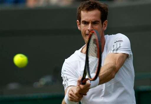 Murray pasa a segunda ronda entre el clamor del público de Wimbledon