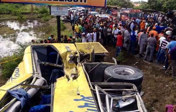 Cuatro muertos y 17 heridos en accidente en Paya