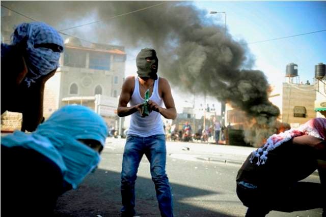 Disturbios en Jerusalén Este durante funeral de joven palestino asesinado