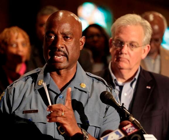 Gobernador de Misuri declara estado emergencia y toque de queda en Ferguson