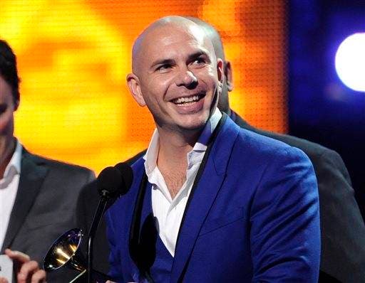 Kanye West y Pitbull actuarán en ceremonia de clausura de Toronto-2015