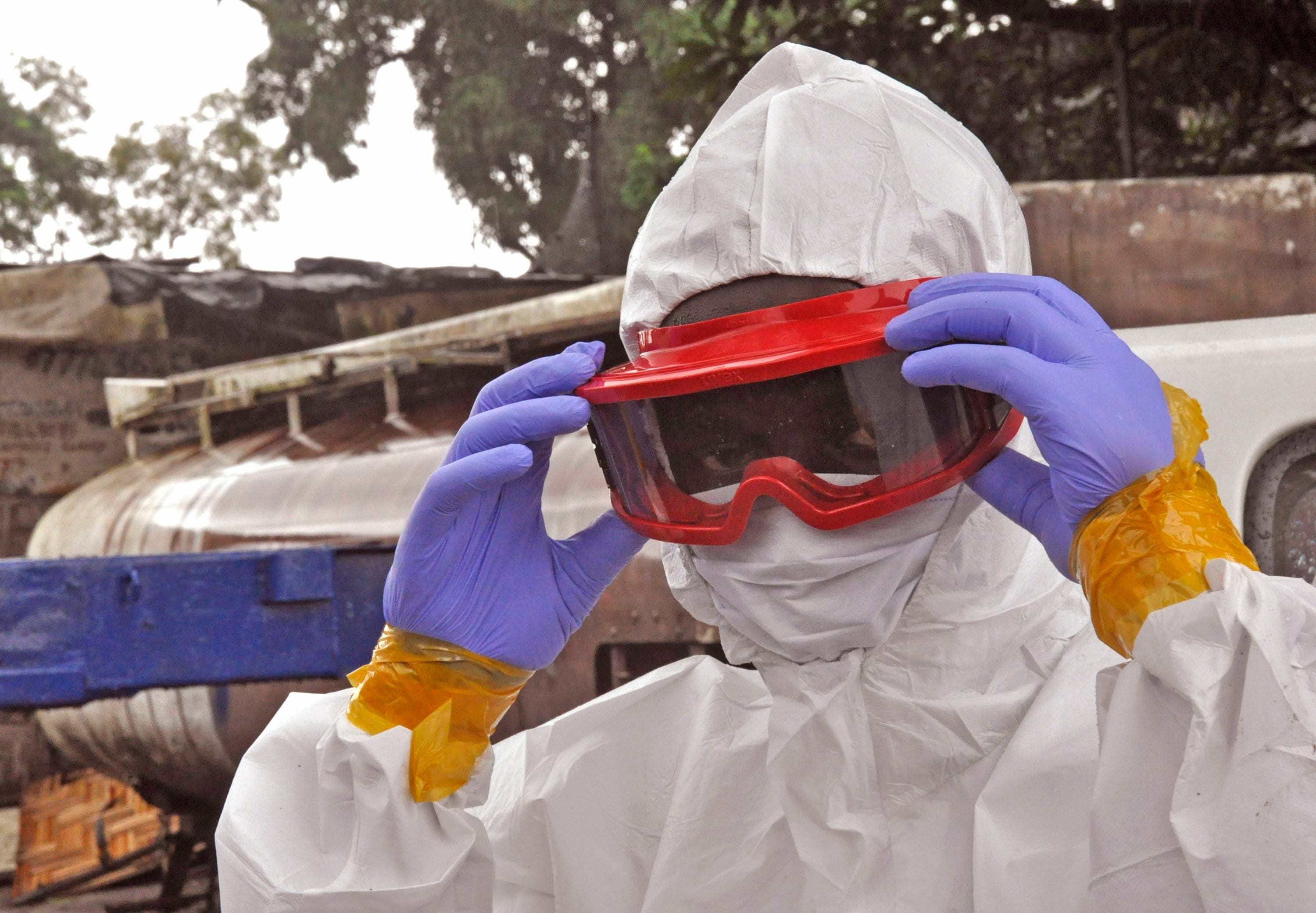 Un médico de la OMS nueva víctima del ébola en Sierra Leona
