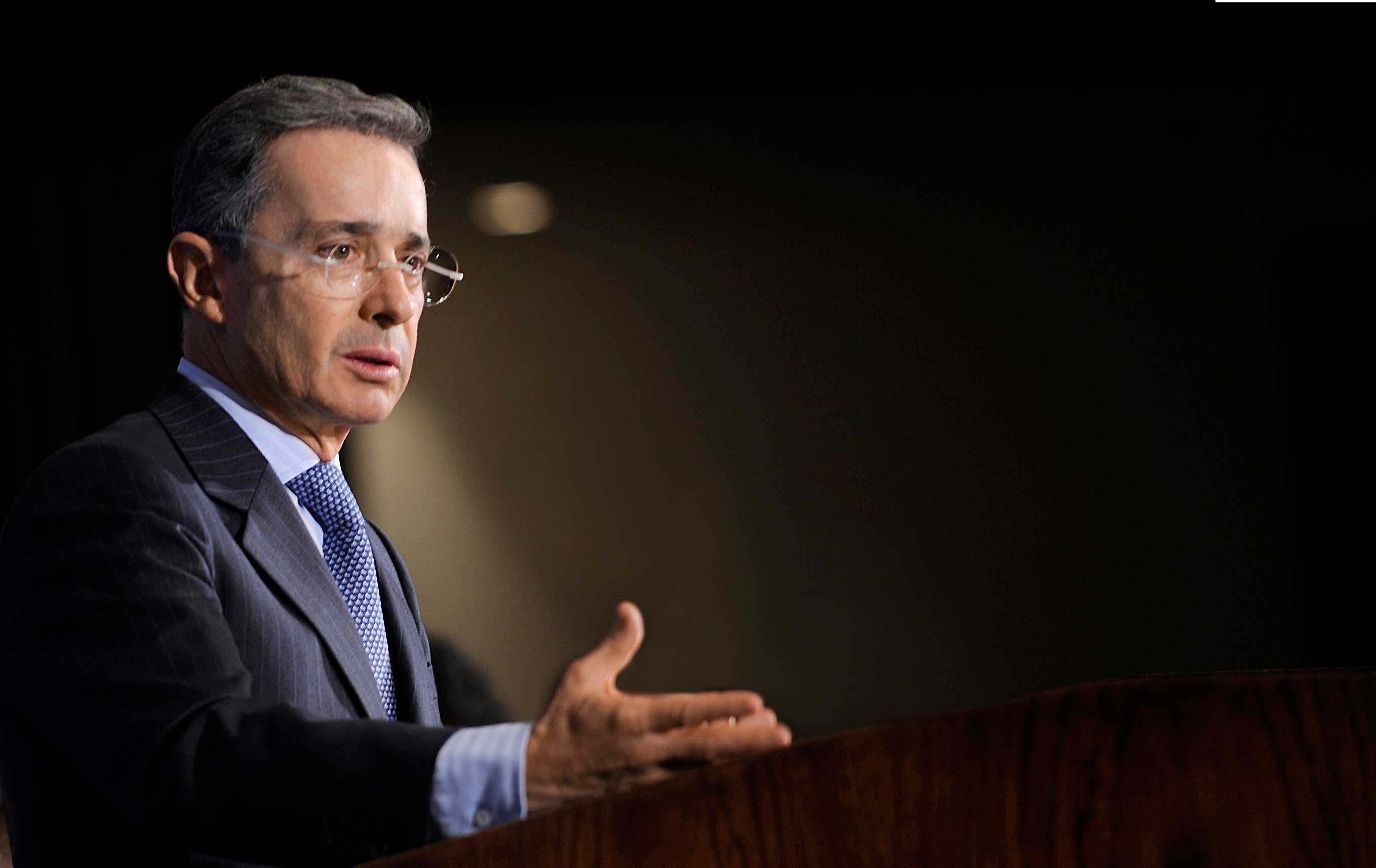 Expresidente colombiano Álvaro Uribe declarará ante la Corte Suprema