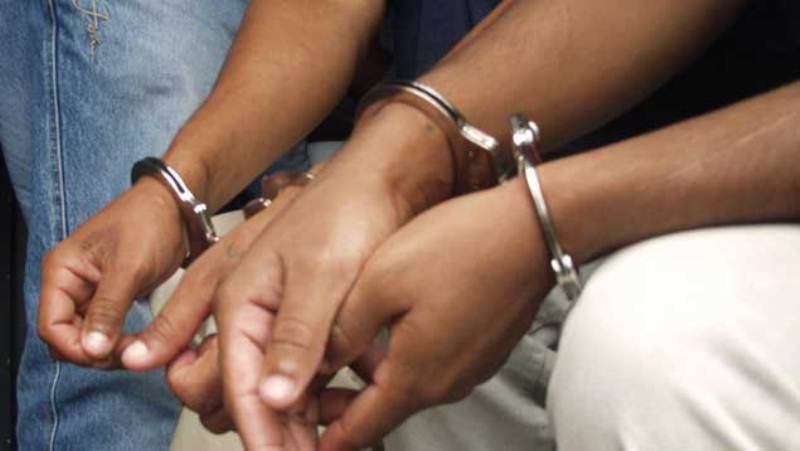 Policía recaptura cinco de ocho hombres escaparon de cuartel La Romana