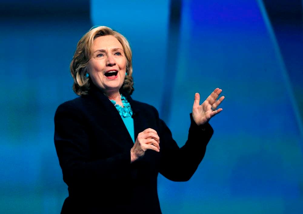 Clinton arrasa en Islas Vírgenes y se acerca a la nominación