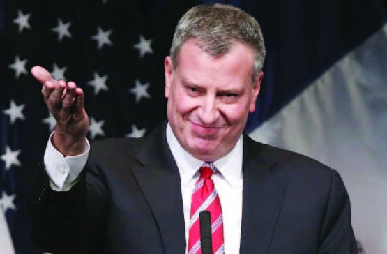 Alcalde de NY anuncia medidas para frenar brote de legionelosis