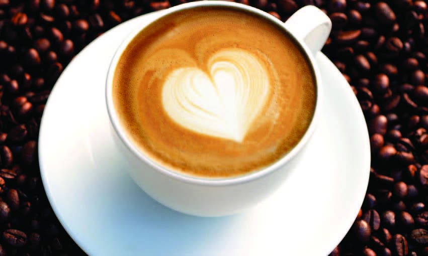 El café con leche podría tener efectos antiinflamatorios, según estudio