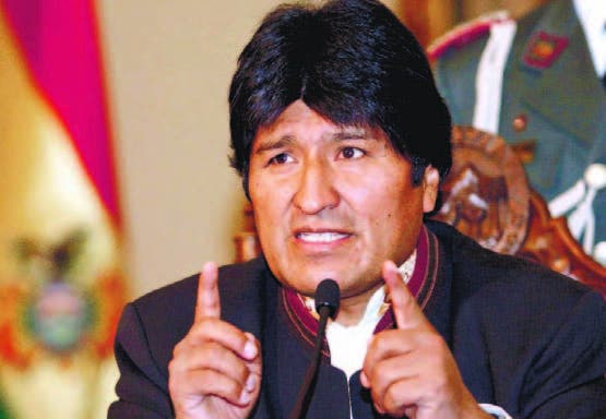 Morales afirma que la caída del petróleo no afectará a subsidios en Bolivia