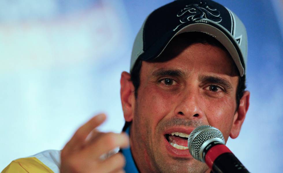 Capriles llama a “movilización de calle” contra Gobierno de Maduro