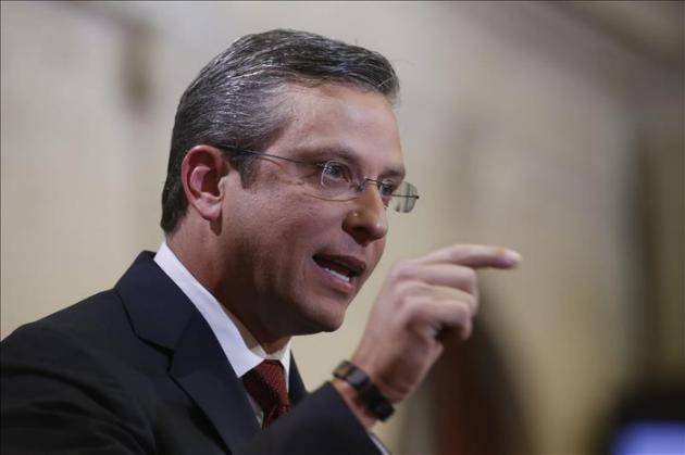 Puerto Rico no pagará totalidad de deuda en enero, advierte el gobernador