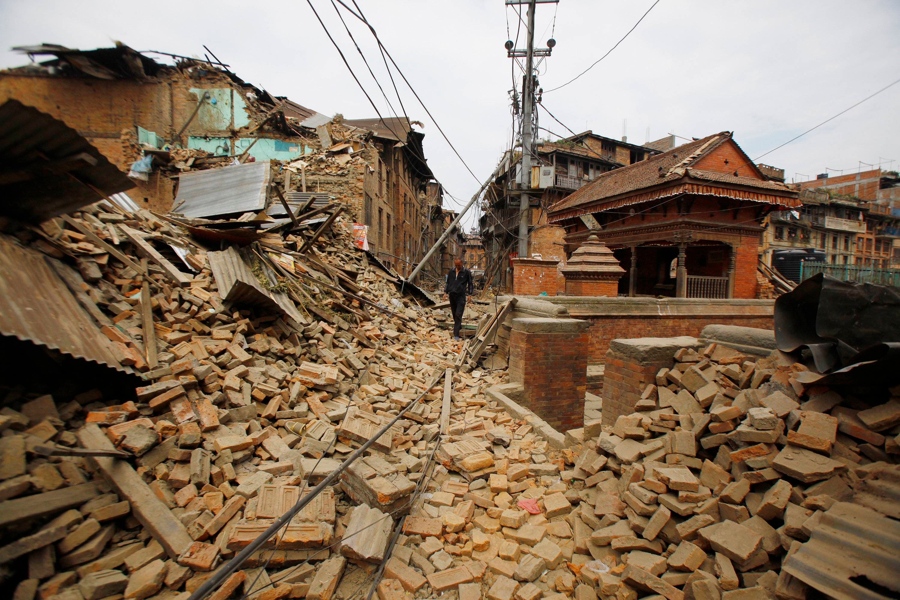 Землетрясение 5 апреля. Землетрясение в Непале 25.04.2015. Катманду землетрясение 2015. Непал, 25 апреля 2015 года: 8000 погибших.