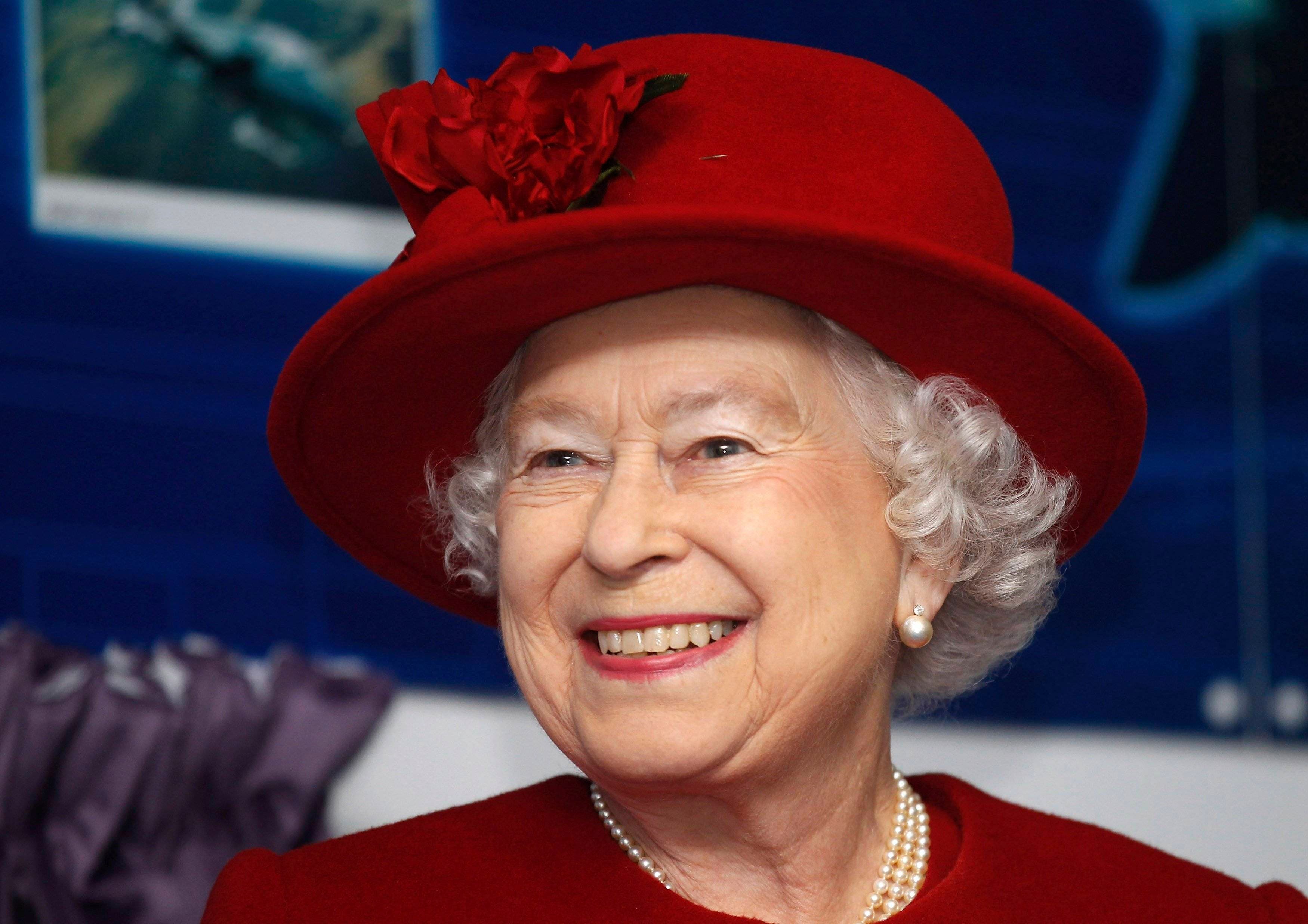 Musicales e himnos, entre las 10 canciones favoritas de la reina Isabel II