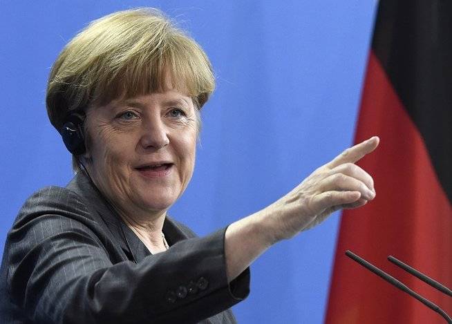 Merkel da por cerrada la polémica en torno a la salida de Grecia del euro