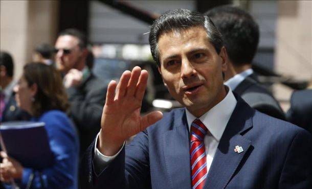 Peña Nieto inicia visita de Estado a Francia, ensombrecida por críticas y fuga