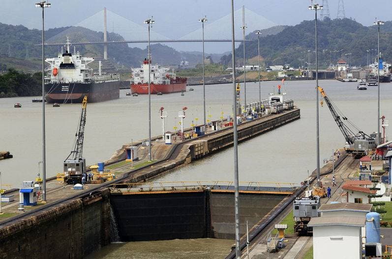 Canal de Panamá elimina restricción de calado por aumento de lluvias