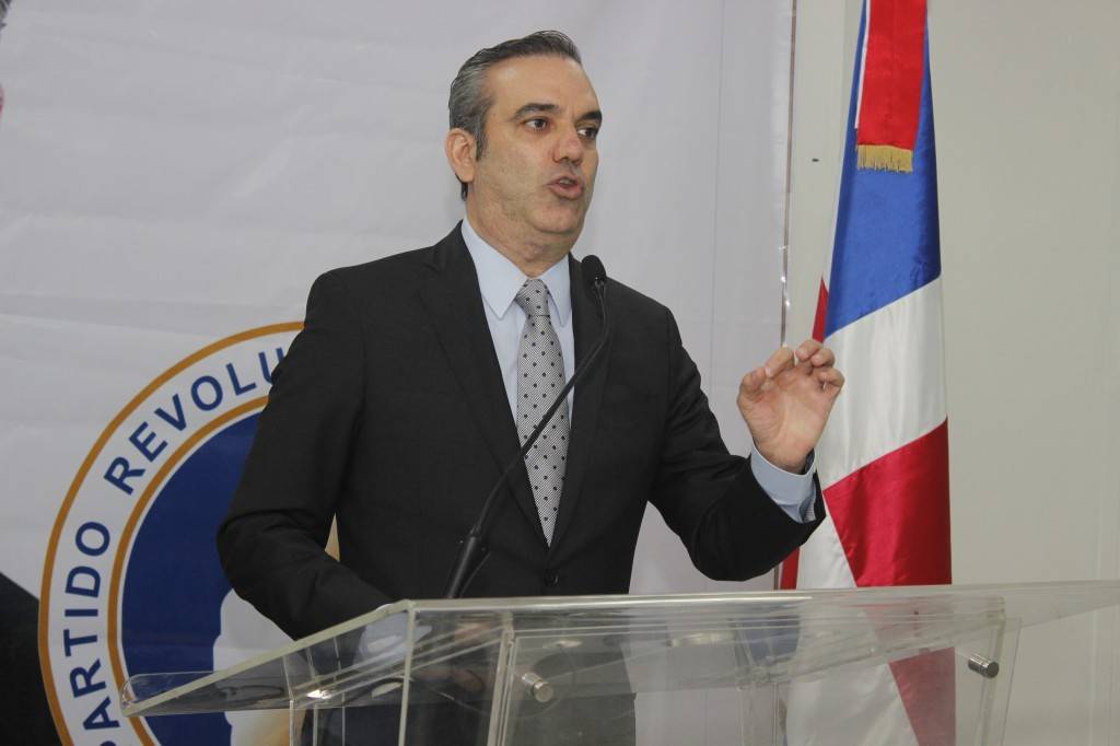 Luis Abinader proclamará candidatos y encabezará caravanas este fin de semana