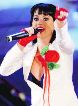 Katy Perry regresa con «Witness», un álbum que desvela su adultez