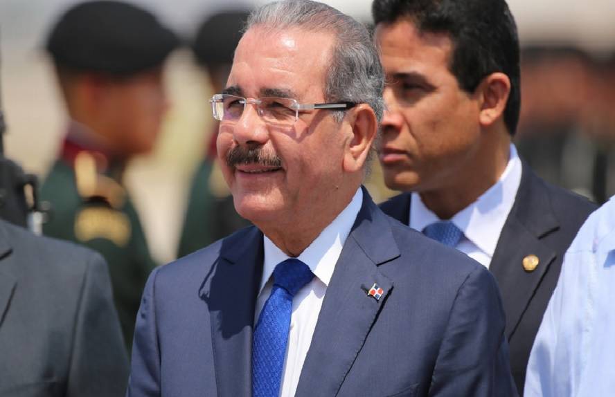Presidente Medina asistirá a inauguración de ampliación Canal de Panamá