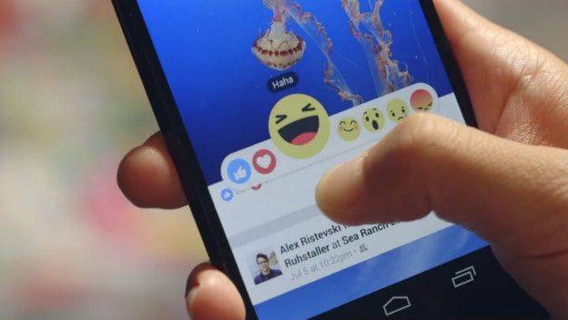 Facebook ya permite eliminar mensajes enviados