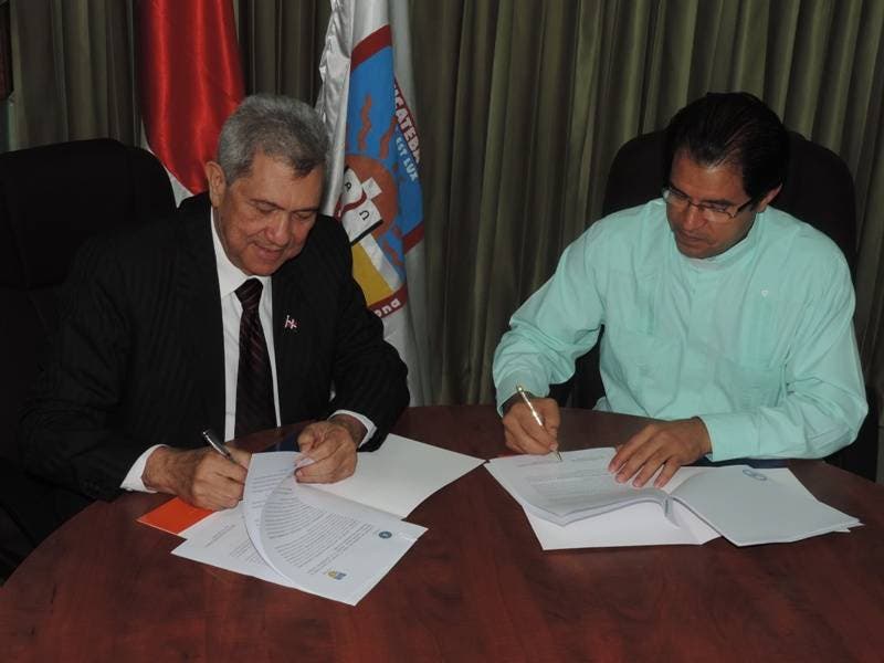 CAPGEFI y UCATEBA firman convenio de colaboración