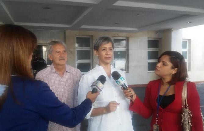 Mari Cantisano critica situación atraviesa sistema de salud del país