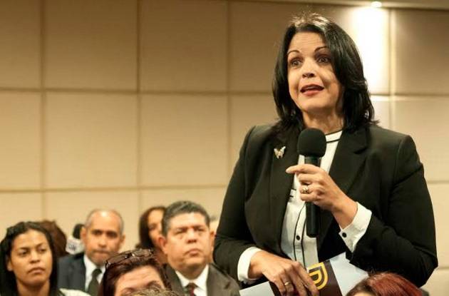 Minou Tavárez considera Yolanda Martínez debe renunciar de Pro Competencia
